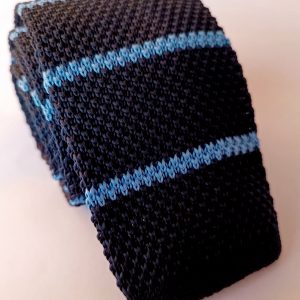 corbata tejida azul marino punta recta