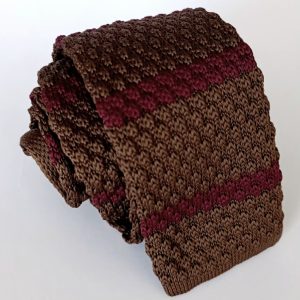 corbata tejida cafe burdeo