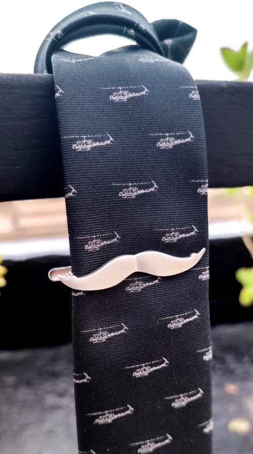 clip ssujeta corbata con diseños