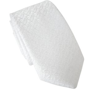 corbata delgada blanca